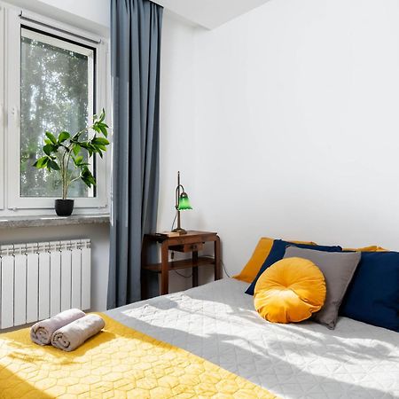 Chopin Apartment Lazienki Park Warsaw Exterior photo